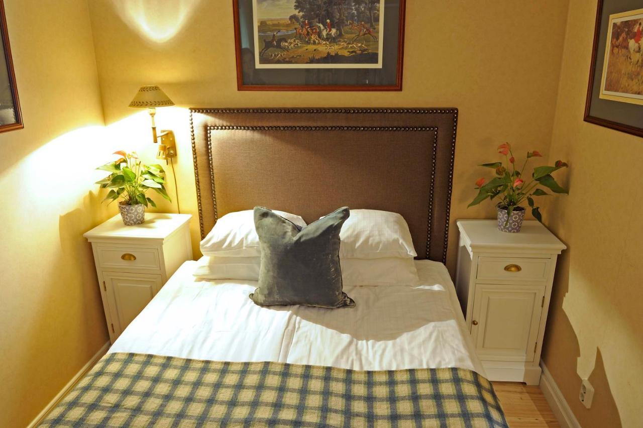 Hotel Thorskogs Slott Lödöse Esterno foto