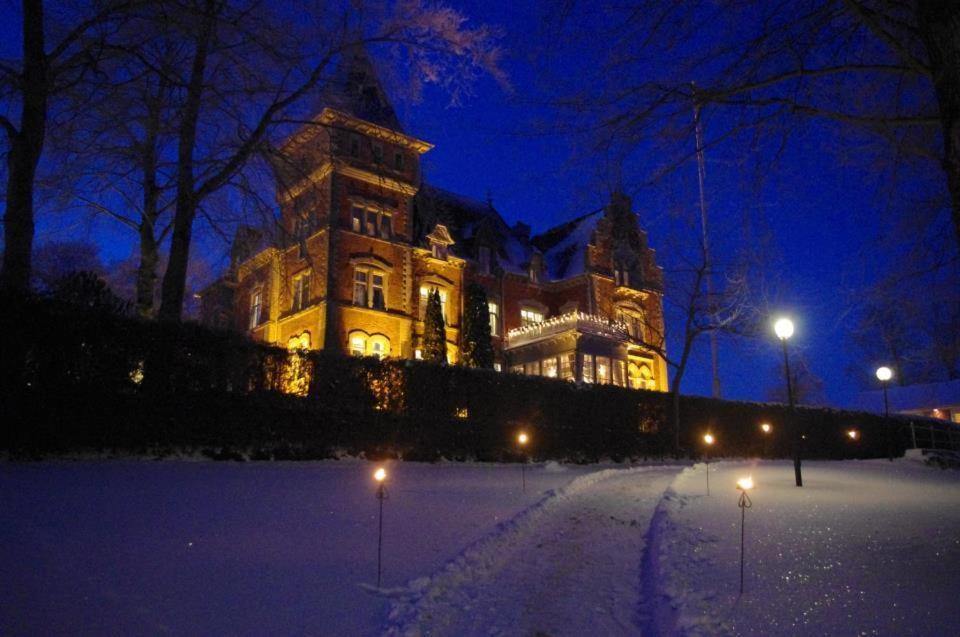 Hotel Thorskogs Slott Lödöse Esterno foto